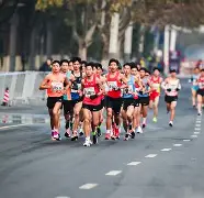 开元入口 -包含马拉松小组赛上演强强对话，川蜀犀牛队绝杀齐鲁飞鹰队，多点开花奏效；复盘值得玩味的词条