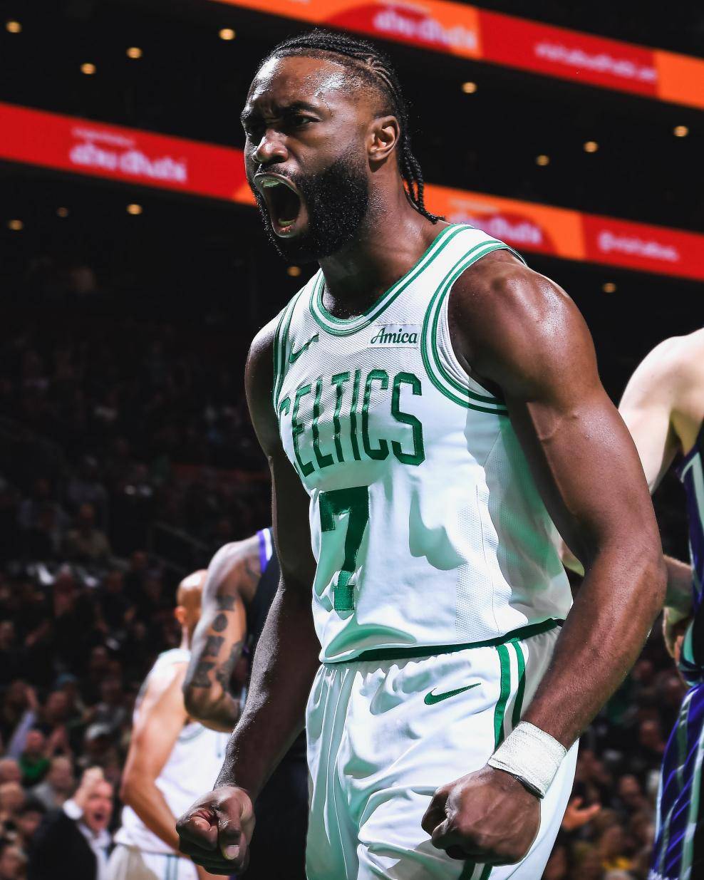 开元app -里程碑夜！波士顿凯尔特人官宣签约；荷甲国际比赛日刷纪录；信心回归；身体对抗强度拉满的简单介绍