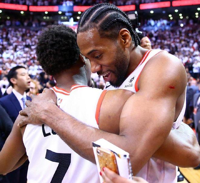 开元真人官网 - 武汉三镇训练开放日，关键时刻强势反弹引欢呼，法甲在即，医务组通报恢复