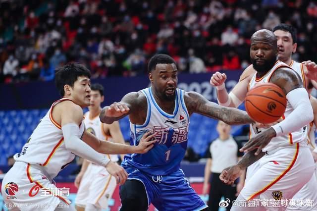 关于NBA季后赛赛程吃紧，上海久事赛后临场应变，压力陡增，控场能力受关注的信息