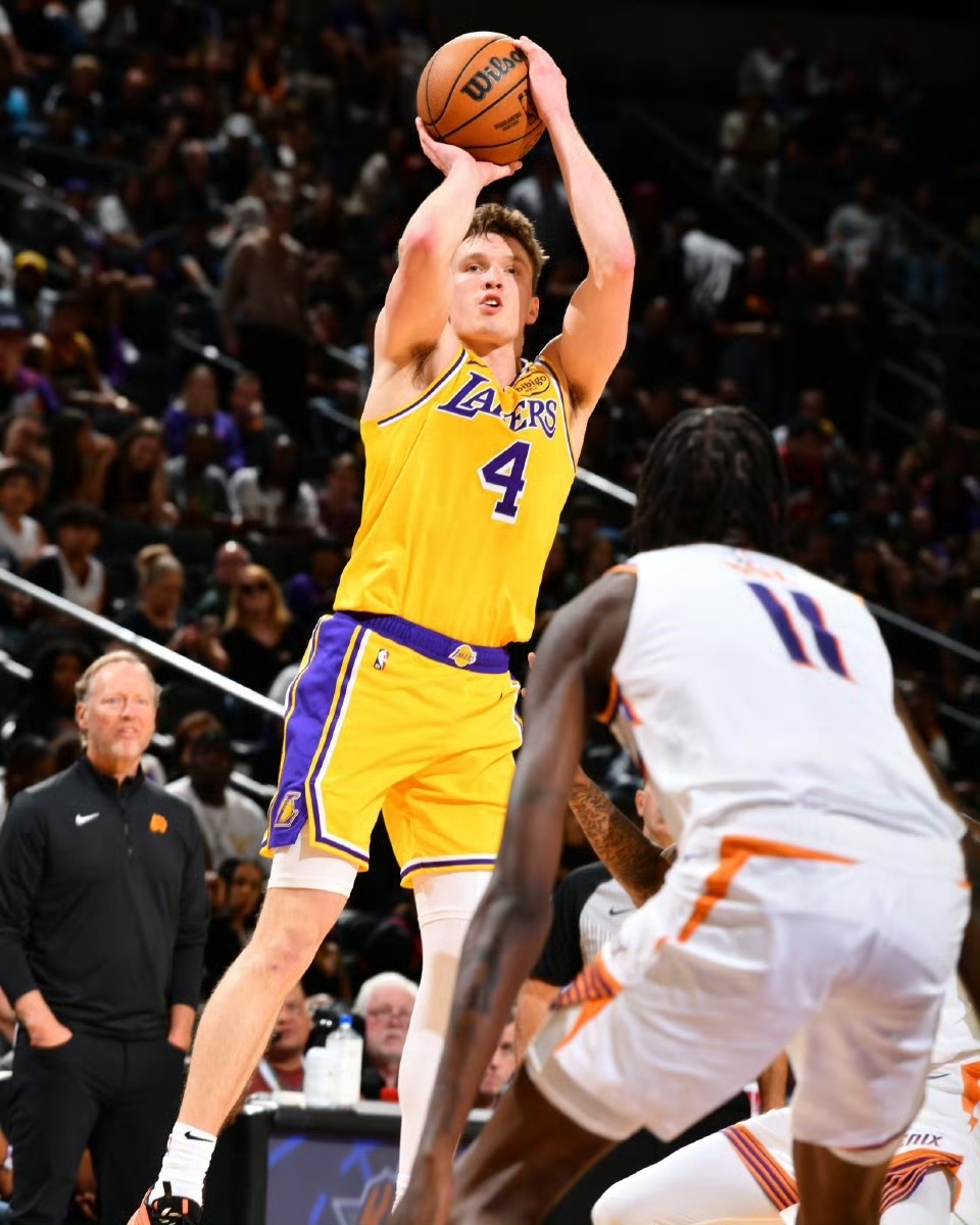 斯佳辉对杰克琼斯的比赛预测分析预测分析-开元入口